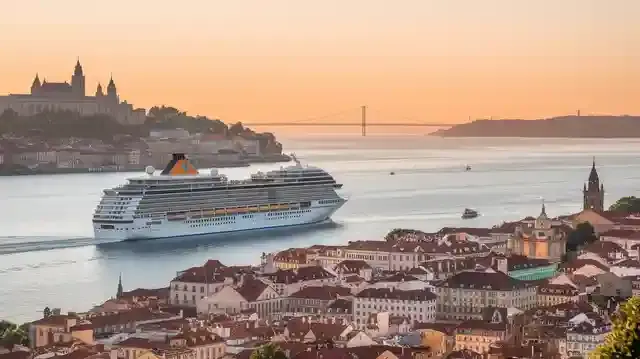 Bordeaux To Lisbon Cruises 2025/2026 - Cruise ship near Bordeaux and Lisbon coastline