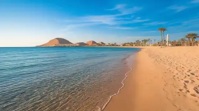 Explore Hurghada: Affordable Travel Deals